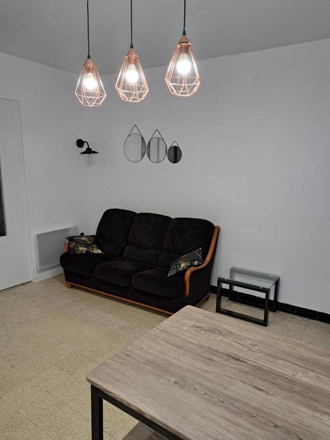 Bel Appartement 2/4Personnes Douzens Exterior photo